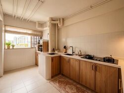 Blk 336 Jurong East Avenue 1 (Jurong East), HDB Executive #634636771